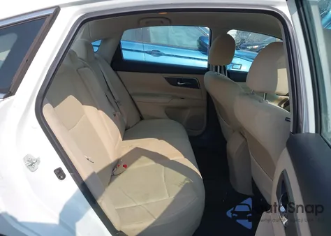 2015 Nissan Altima 2.5/2.5 S/2.5 Sl/2.5 Sv from USA, damaged, VIN 1N4AL3AP4FC268314